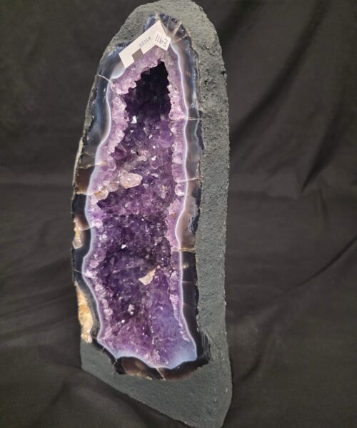 Amethyst Crystal Geode 1163 Premium Queen Grade 9.51kg H36xW17xD13cm - Image 4