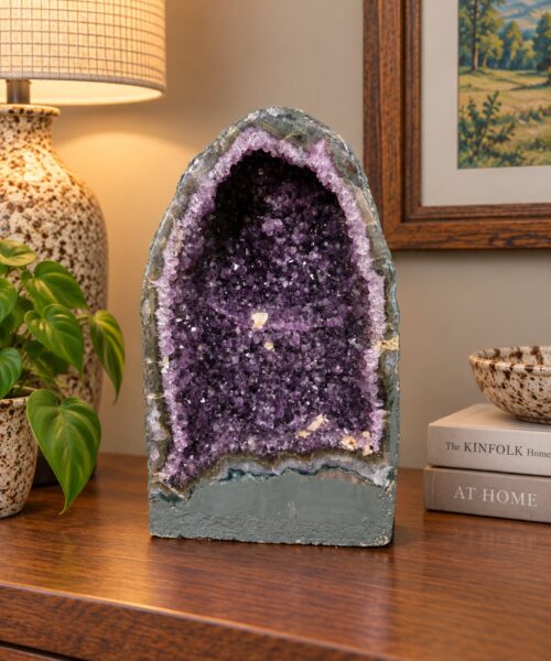 Amethyst Crystal Geode 1170 Premium Queen Grade 13.31kg H36xW24xD12cm