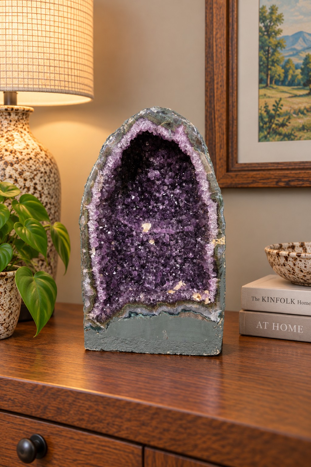 Amethyst Crystal Geode 1170 Premium Queen Grade 13.31kg H36xW24xD12cm