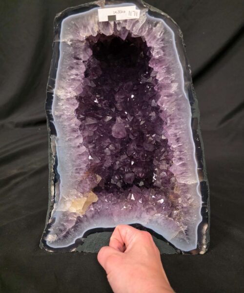 Amethyst Crystal Geode 1171 Premium Queen Grade 14.3kg H34xW26xD16cm - Image 5