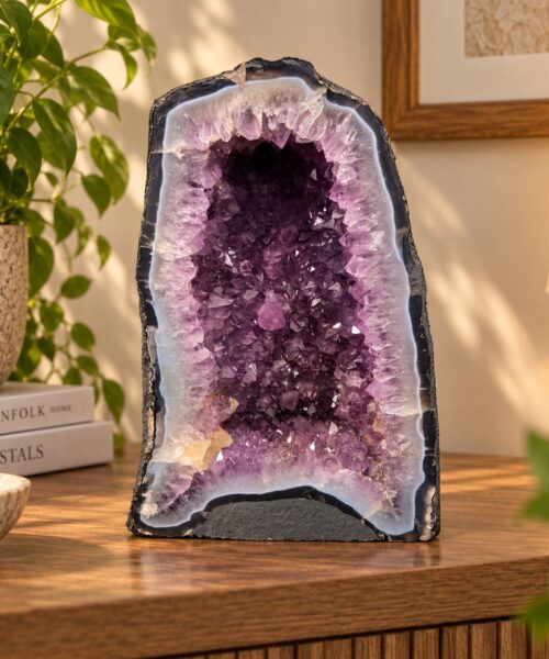Amethyst Crystal Geode 1171 Premium Queen Grade 14.3kg H34xW26xD16cm