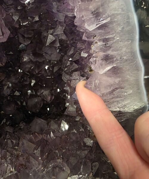 Amethyst Crystal Geode 1171 Premium Queen Grade 14.3kg H34xW26xD16cm - Image 7
