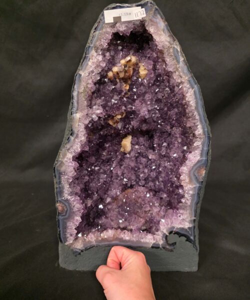 Amethyst Crystal Geode 1172 Premium Queen Grade 13.32kg H39xW23xD14cm - Image 5