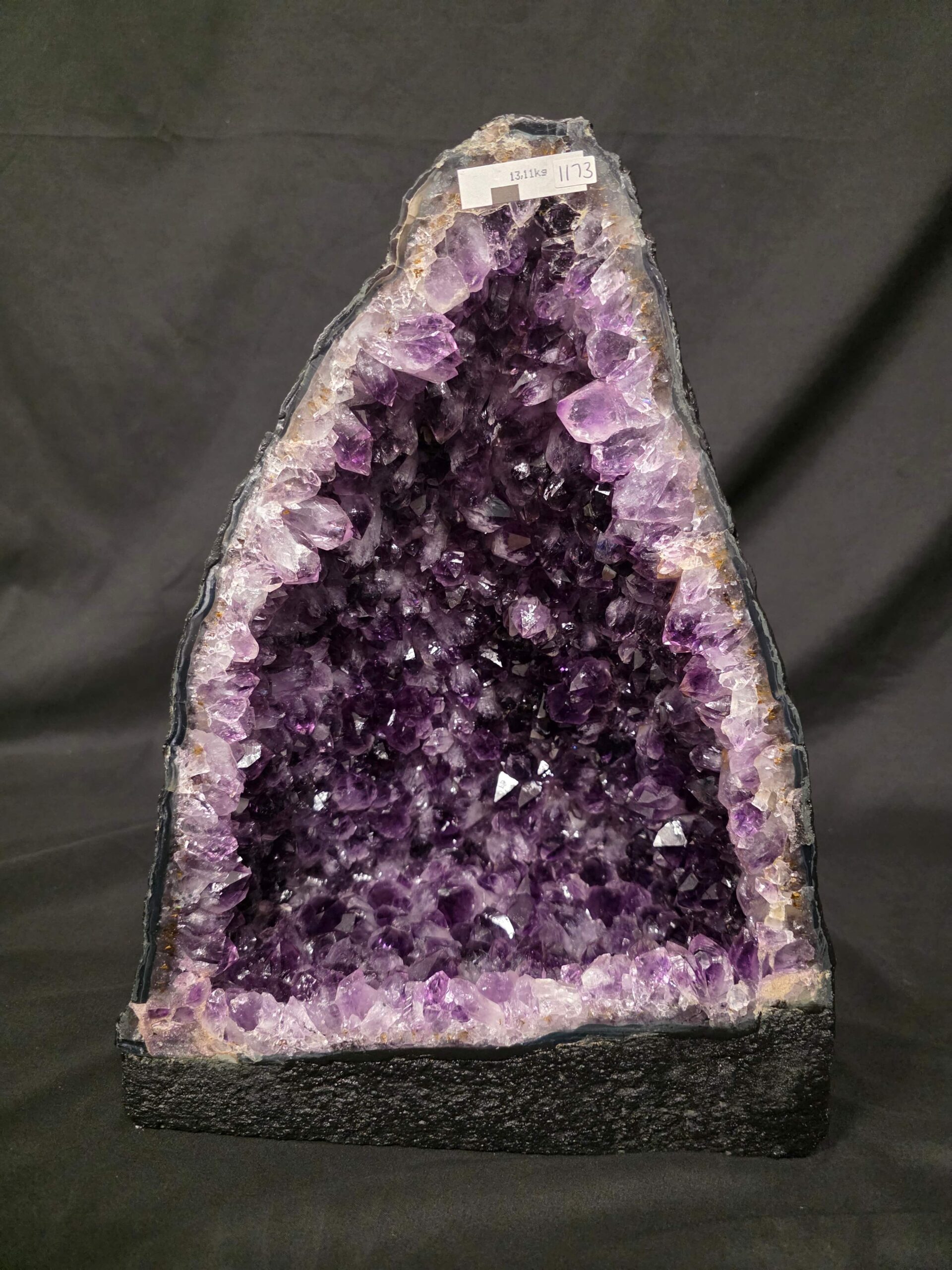 Amethyst Crystal Geode 1173 Premium Queen Grade 13.11kg H37xW28xD16cm - Image 2