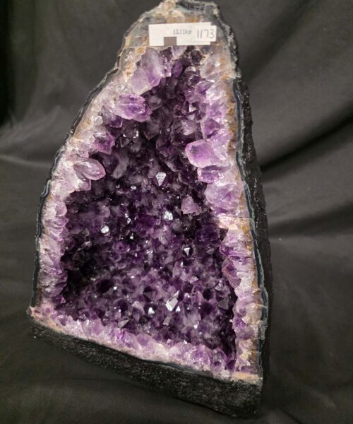 Amethyst Crystal Geode 1173 Premium Queen Grade 13.11kg H37xW28xD16cm - Image 4