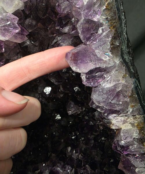 Amethyst Crystal Geode 1173 Premium Queen Grade 13.11kg H37xW28xD16cm - Image 9