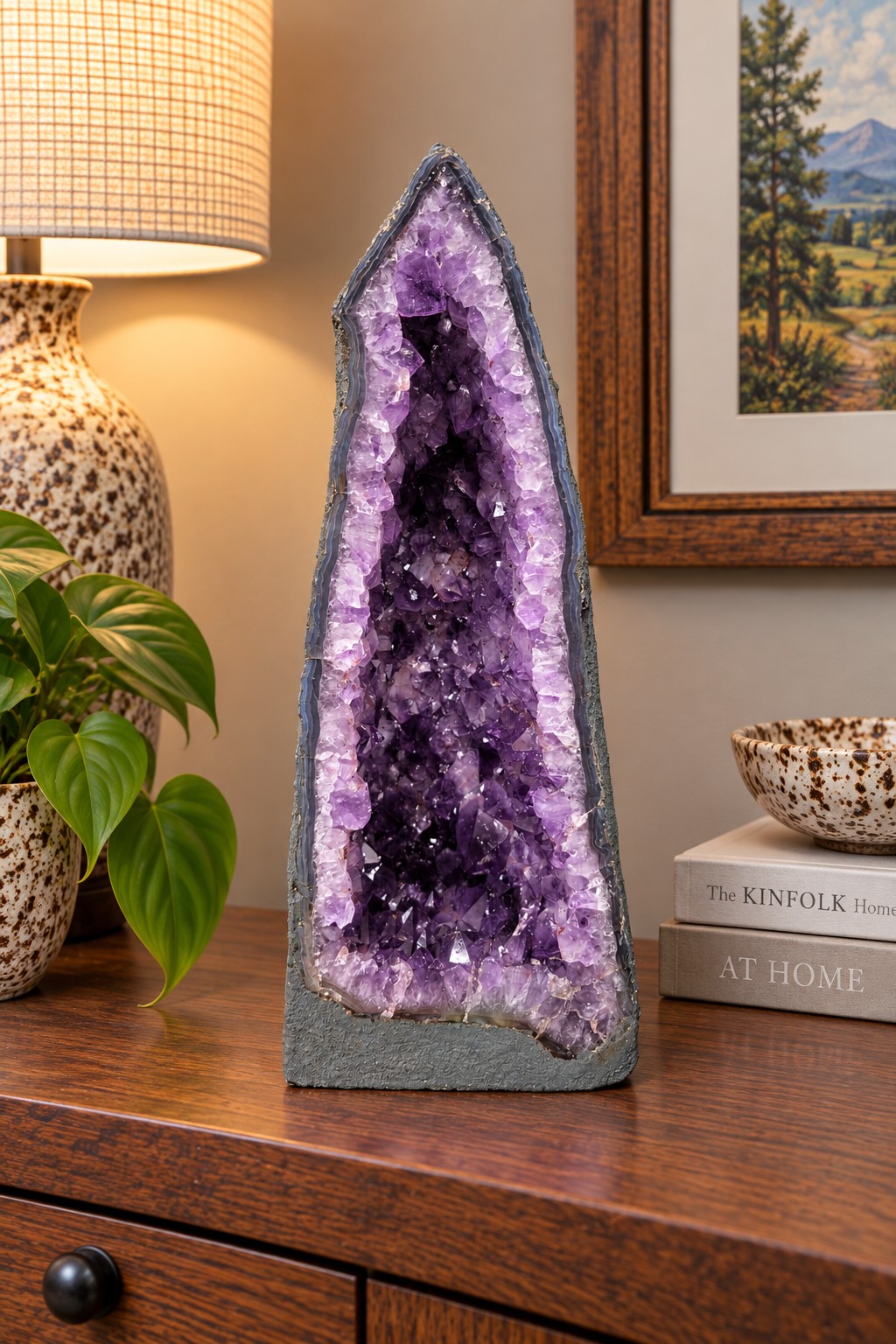 Amethyst Crystal Geode 1174 Premium Queen Grade 10.08kg H42xW19xD12cm