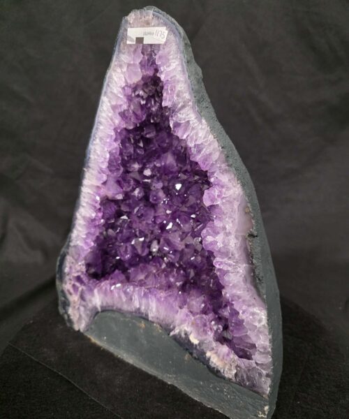 Amethyst Crystal Geode 1175 Premium Queen Grade 10.94kg H34.5xW27.5xD11cm - Image 4