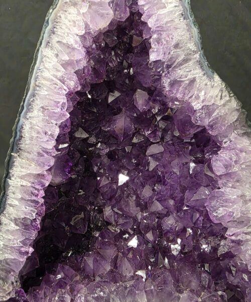 Amethyst Crystal Geode 1175 Premium Queen Grade 10.94kg H34.5xW27.5xD11cm - Image 6