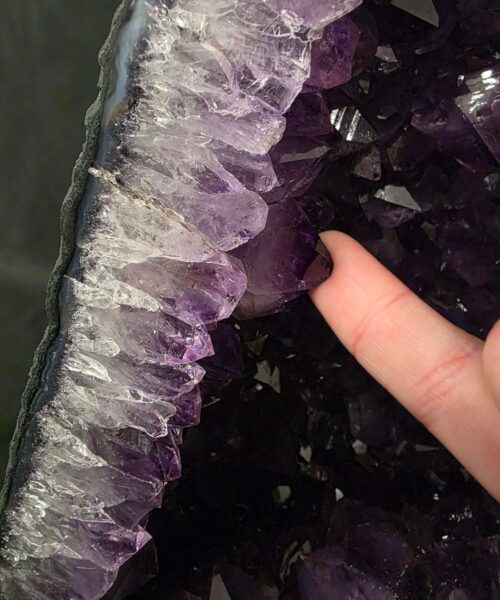 Amethyst Crystal Geode 1175 Premium Queen Grade 10.94kg H34.5xW27.5xD11cm - Image 7
