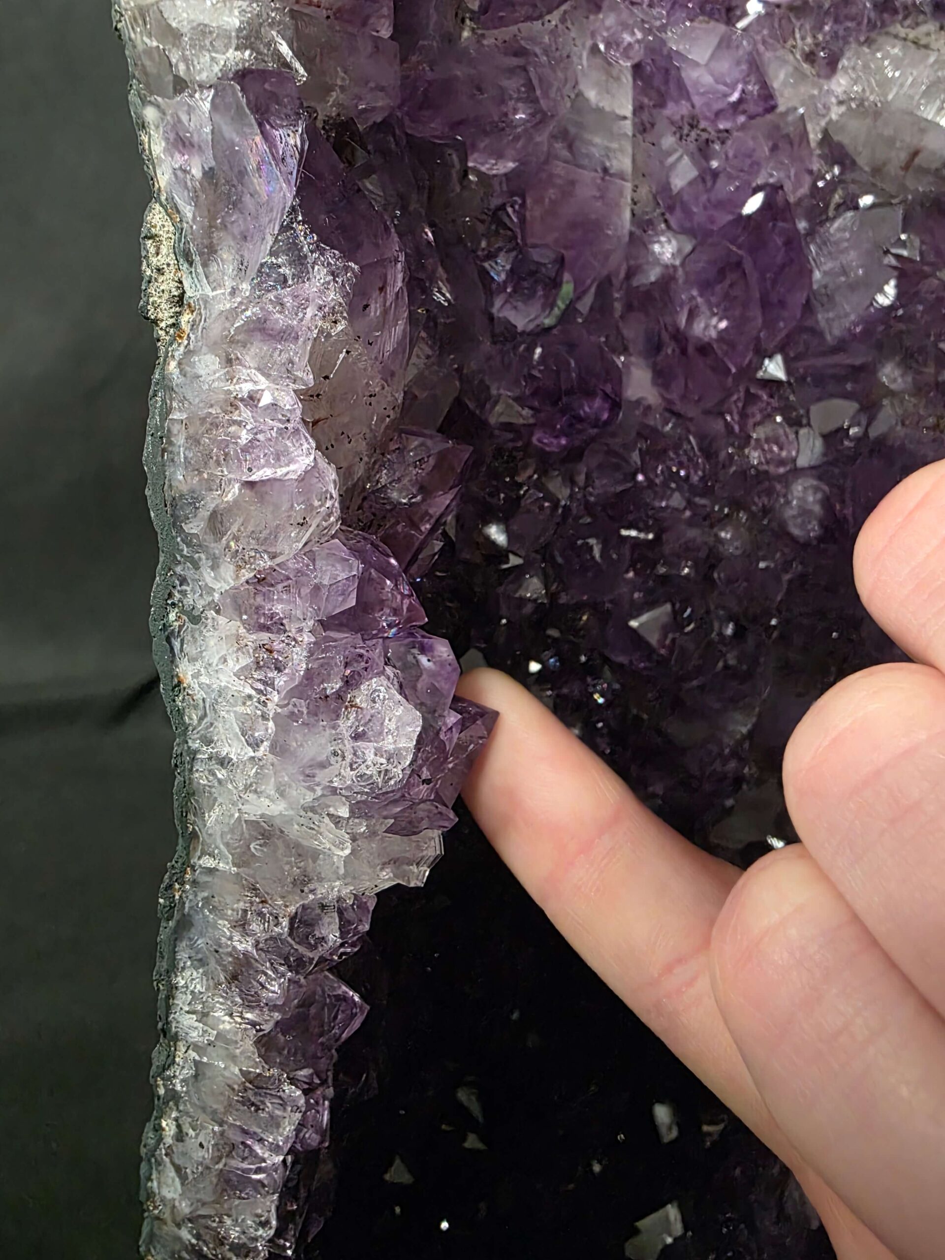 Tall Amethyst Crystal Geode 1178 Premium Queen Grade 13.88kg H51xW22xD15cm - Image 10