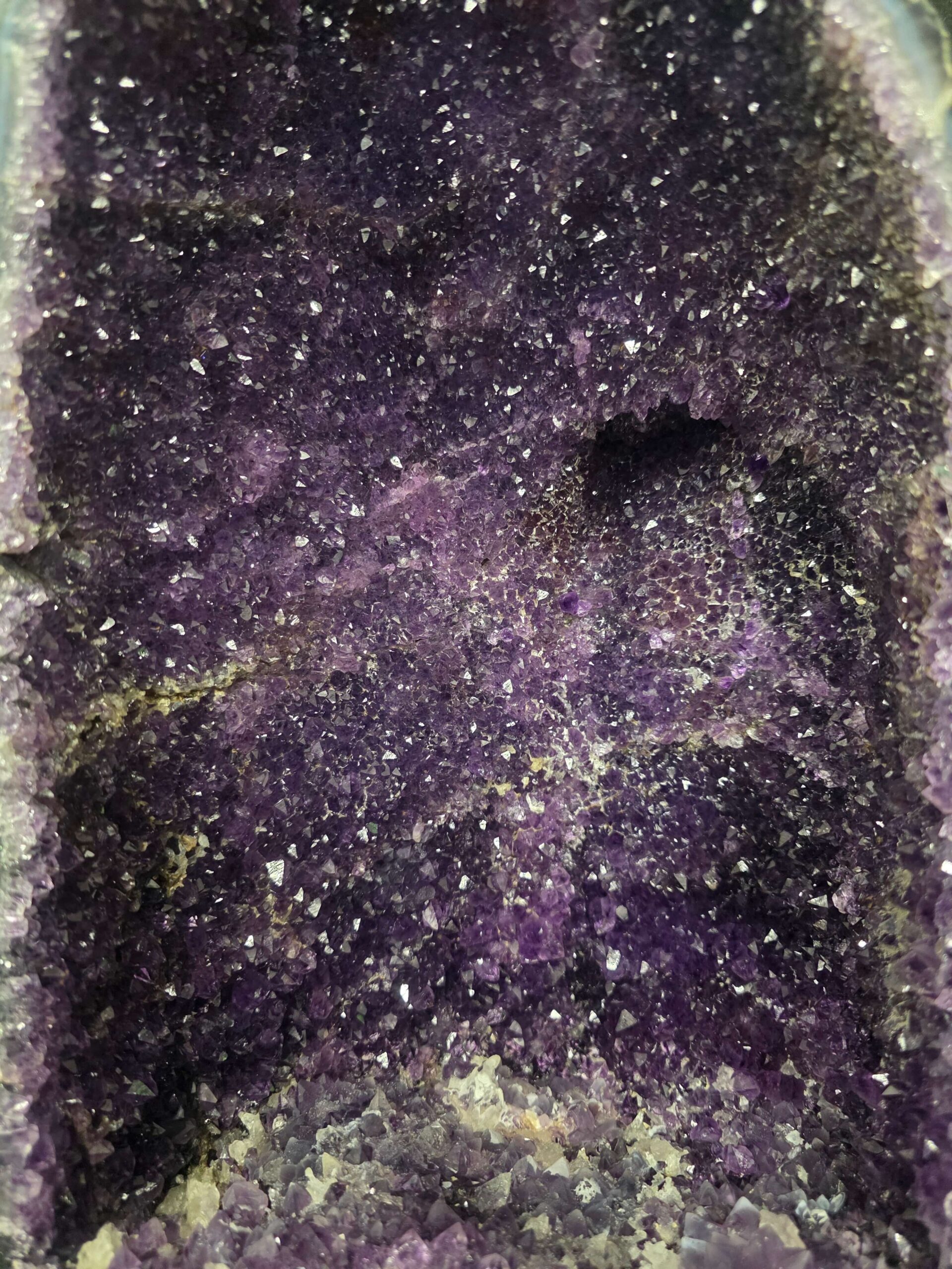 Tall Amethyst Crystal Geode 1180 Premium Queen Grade 14.59kg H47xW24xD16cm - Image 6