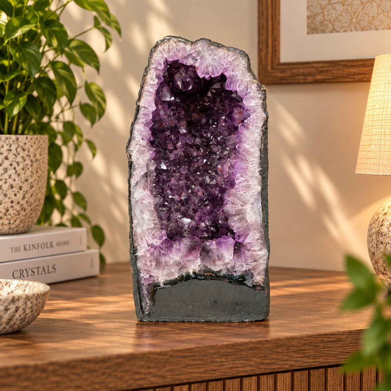 Amethyst Crystal Geode 1183 Premium Queen Grade 17.4kg H41xW20xD14cm