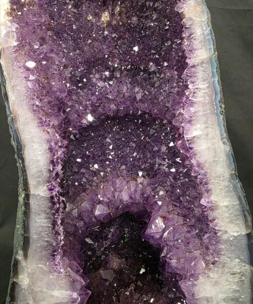 Amethyst Crystal Geode 1190 Premium Queen Grade 17.85kg H50xW23xD16cm - Image 7