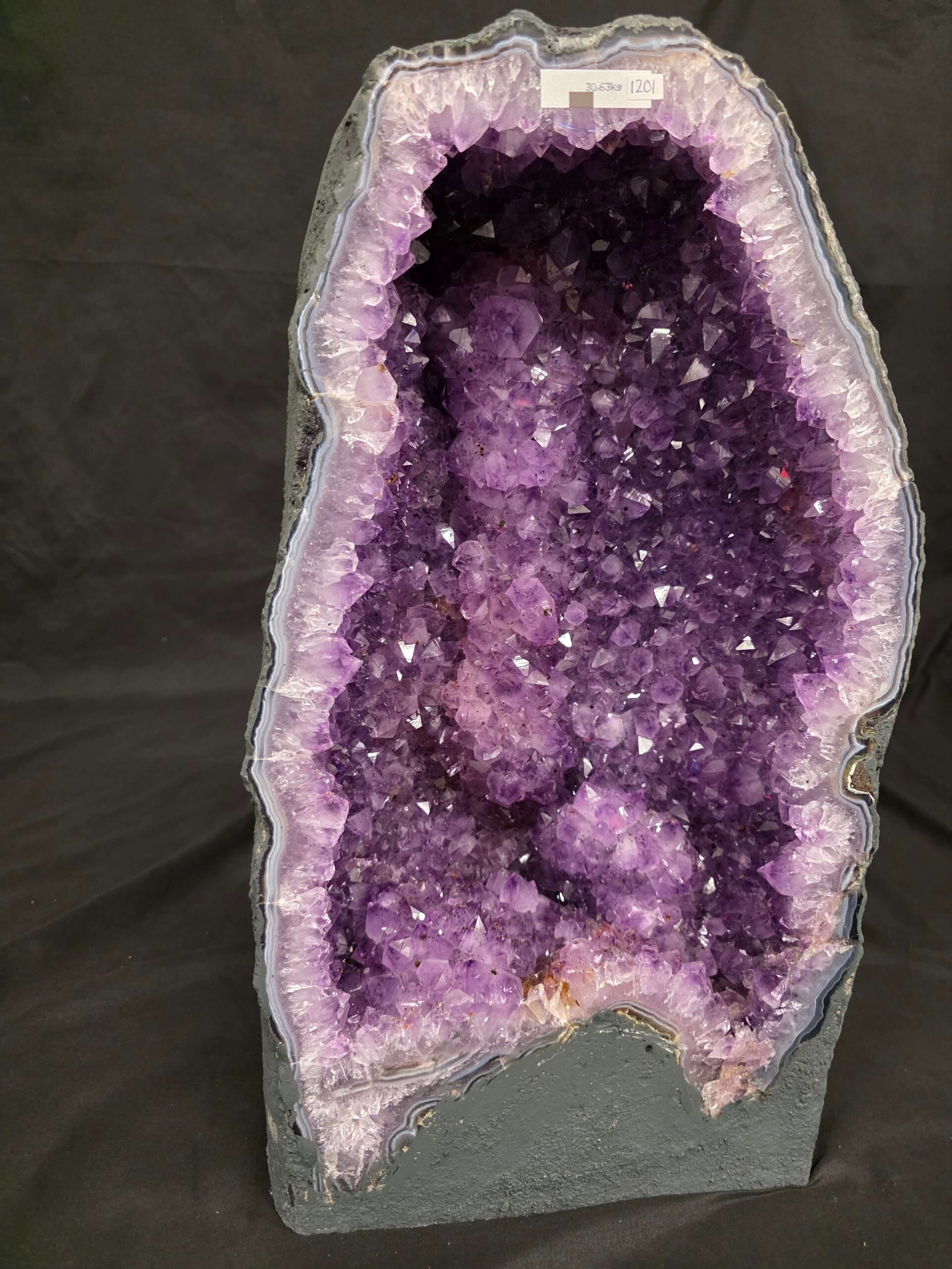 Tall Amethyst Crystal Geode 1201 Premium Queen Grade 30.63kg H51xW28xD17cm - Image 3