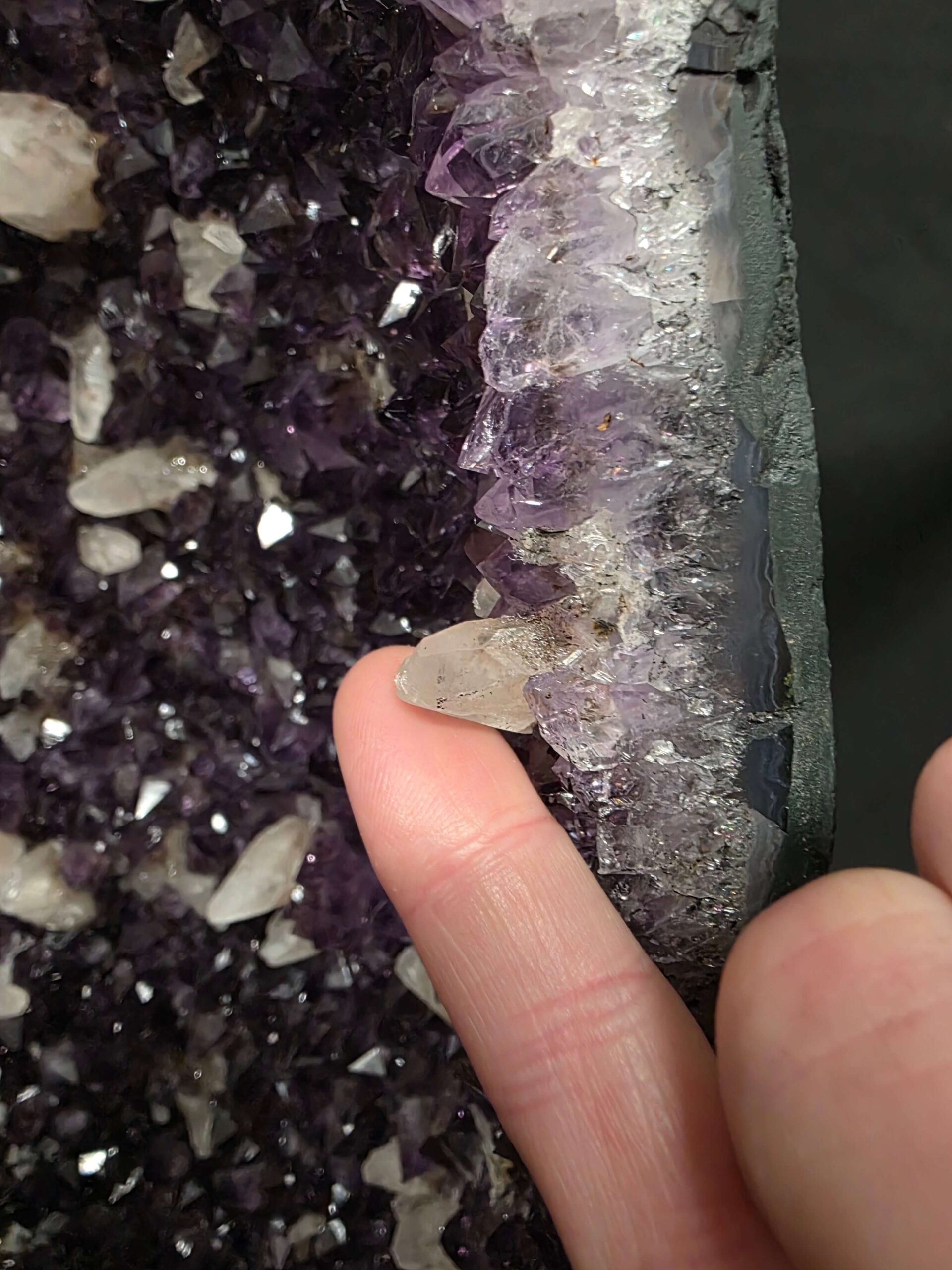 Tall Amethyst Crystal Geode 1202 Premium Queen Grade 30.29kg H62xW23xD19cm - Image 4