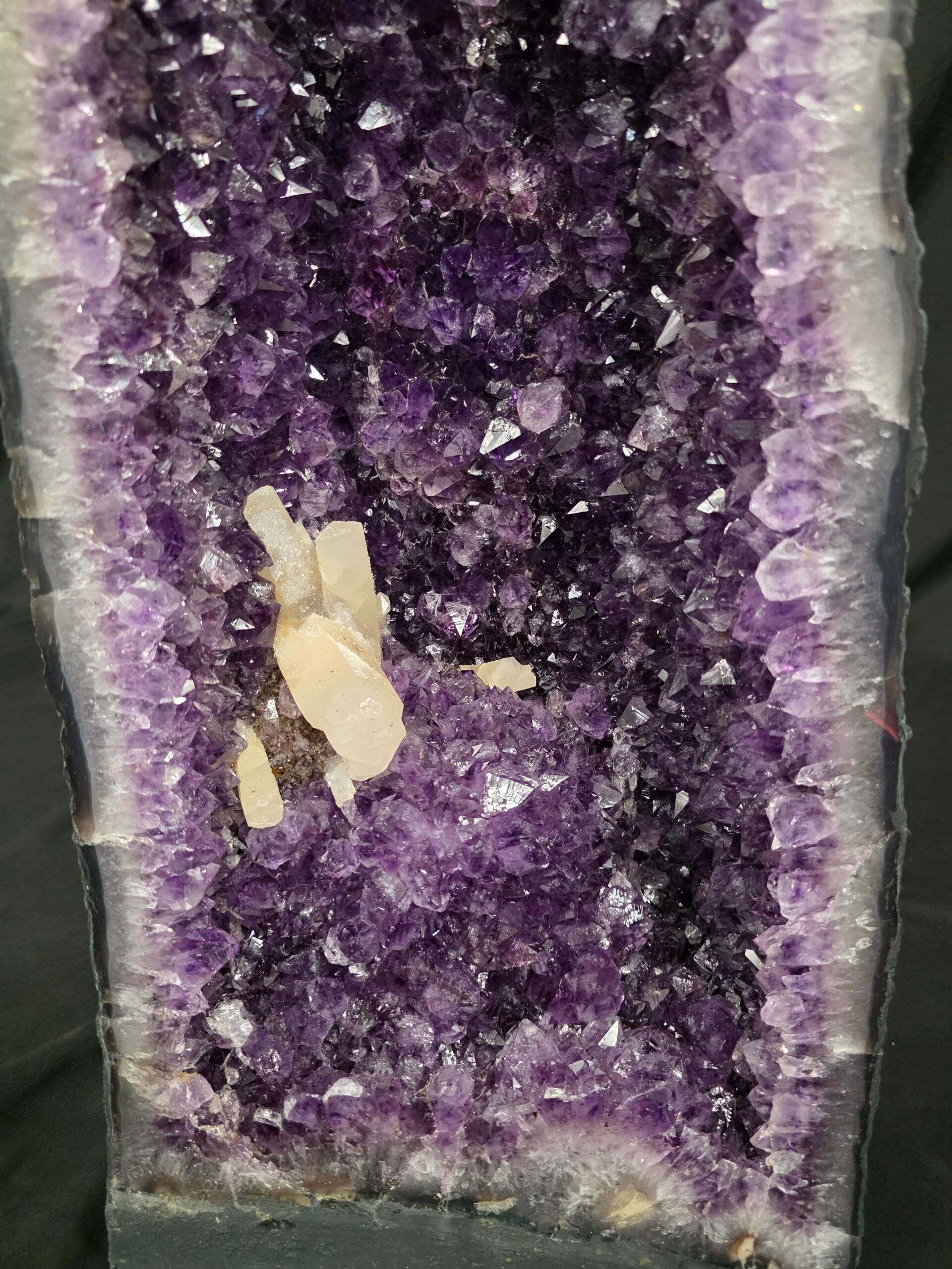 Tall Amethyst Crystal Geode 1205 Premium Queen Grade 38.7kg H65xW29xD17cm - Image 9