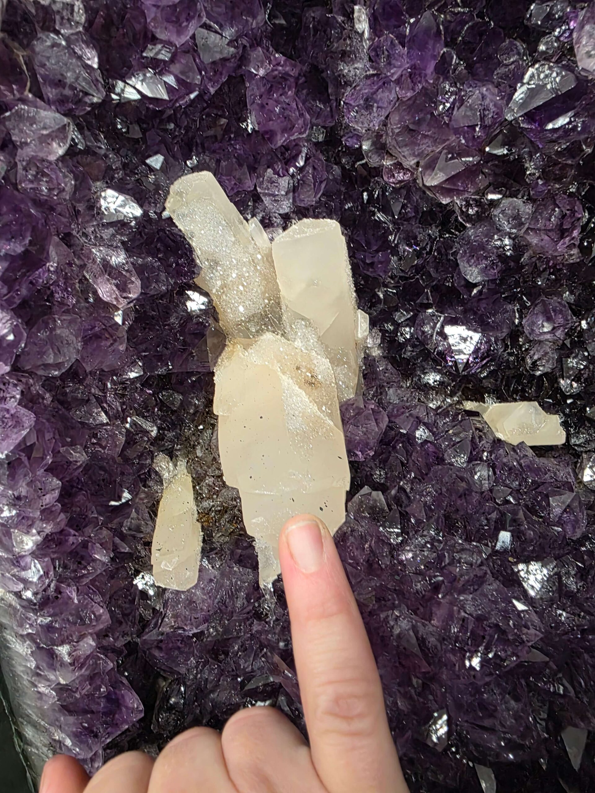 Tall Amethyst Crystal Geode 1205 Premium Queen Grade 38.7kg H65xW29xD17cm - Image 10