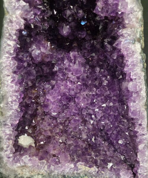 Tall Amethyst Crystal Geode 1206 Premium Queen Grade 31.91kg H51xW30xD18cm - Image 9