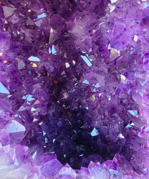 Very Tall Amethyst Crystal Geode 1212 Premium Queen Grade 57kg – H91xW23xD25cm - Image 10
