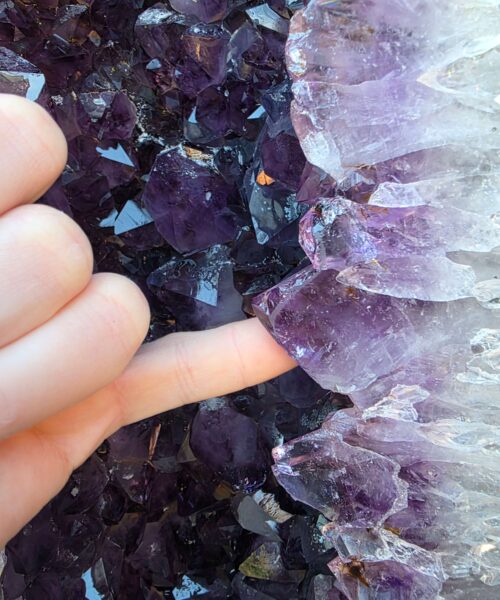 Very Tall Amethyst Crystal Geode 1217 Premium Queen Grade 61kg – H91xW26xD22cm - Image 10