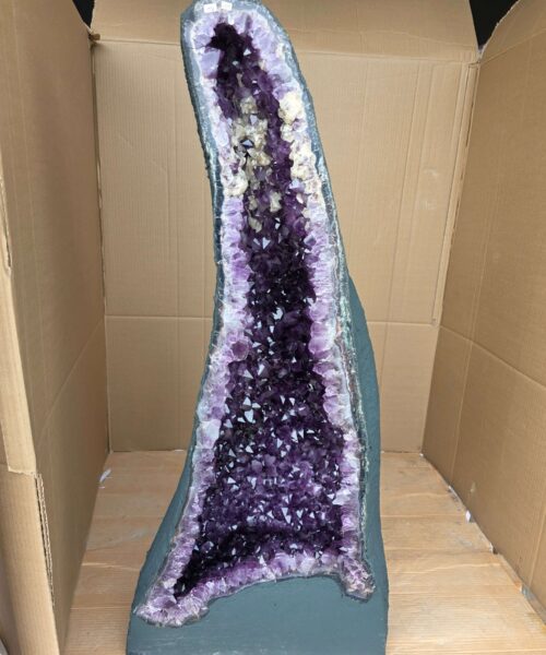 Alternative view of Very Tall Amethyst Crystal Geode 1219 Premium Queen Grade 116kg – H107xW46xD34cm