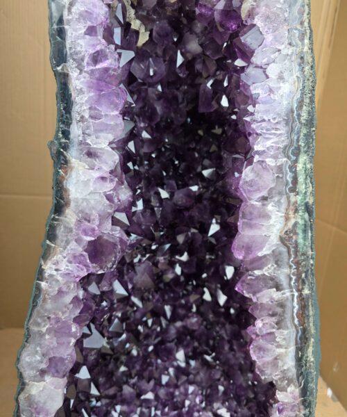 Very Tall Amethyst Crystal Geode 1219 Premium Queen Grade 116kg – H107xW46xD34cm - Image 8