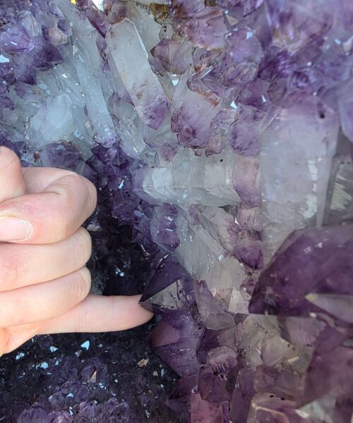 Very Tall Amethyst Crystal Geode 1220 Premium Queen Grade 79kg – H110xW32xD30cm - Image 10