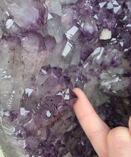 Very Tall Amethyst Crystal Geode 1221 Premium Queen Grade 88kg – H108xW30xD35cm - Image 10