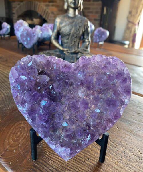 Amethyst Heart on Stand 5 Purple Quartz Geode Crystal Gift 621g - H12xW12xD4.5cm