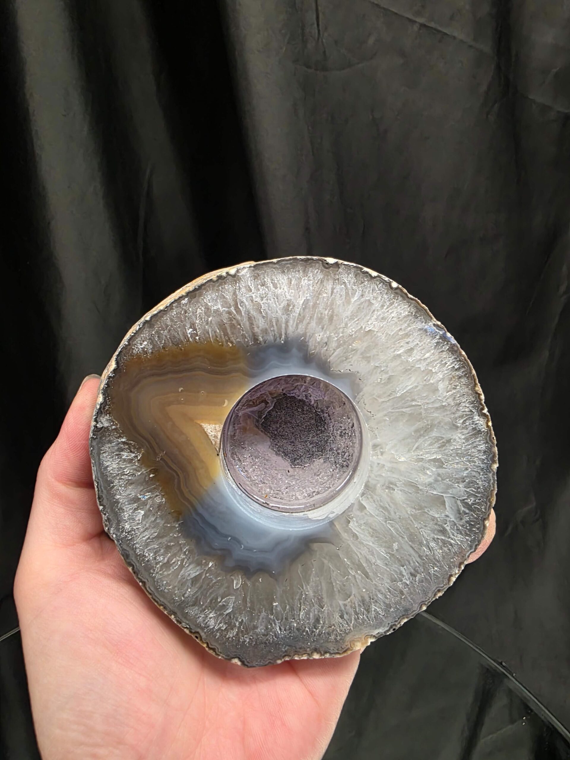 Large Natural Caramel - Natural Edge Agate Slice 1 Handpicked 401g H2xW11xD10.5cm Microcrystalline Quartz Tealight Candle Holder - Image 2