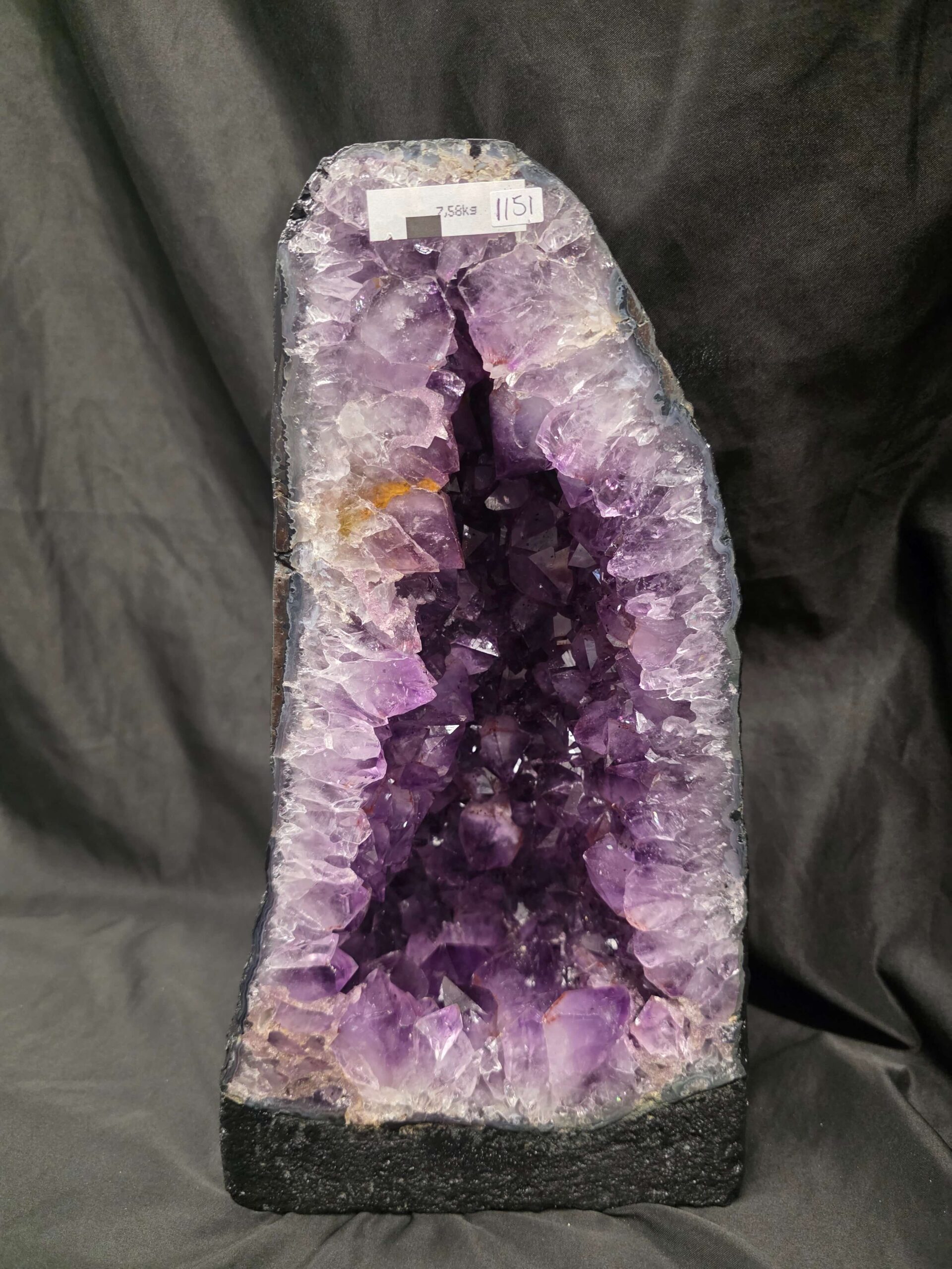 Amethyst Crystal Geode 1151 Premium Queen Grade 7.55kg H34xW18xD10cm - Image 2