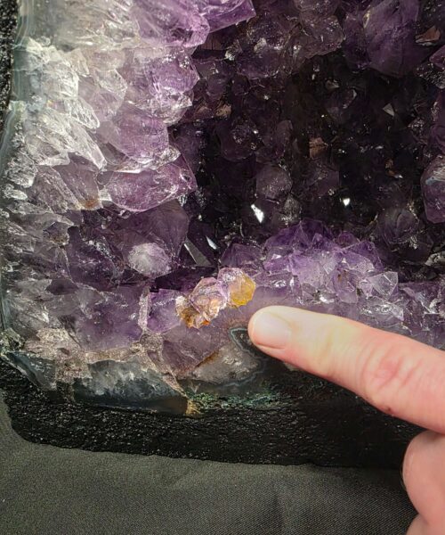 Amethyst Crystal Geode 1152 Premium Queen Grade 7.09kg H37xW18xD10cm - Image 11