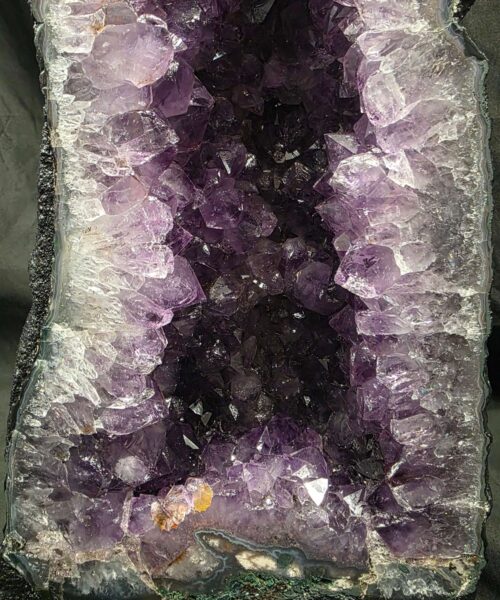 Amethyst Crystal Geode 1152 Premium Queen Grade 7.09kg H37xW18xD10cm - Image 9