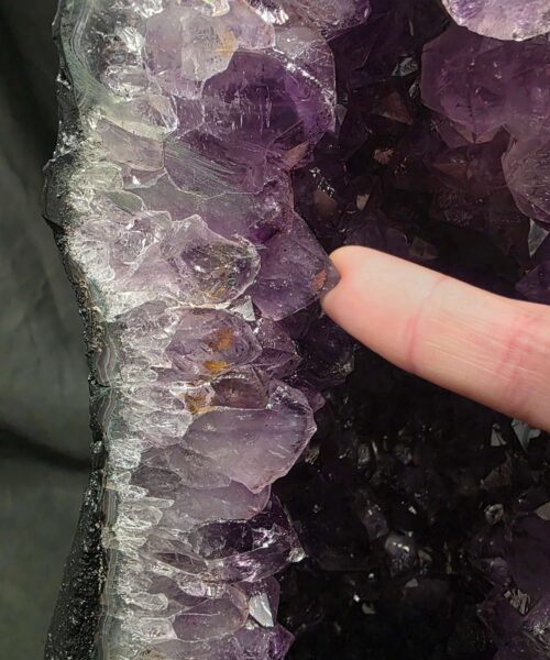 Amethyst Crystal Geode 1152 Premium Queen Grade 7.09kg H37xW18xD10cm - Image 10