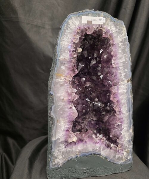 Amethyst Crystal Geode 1159 Premium Queen Grade 9.11kg H33xW18xD12cm - Image 4