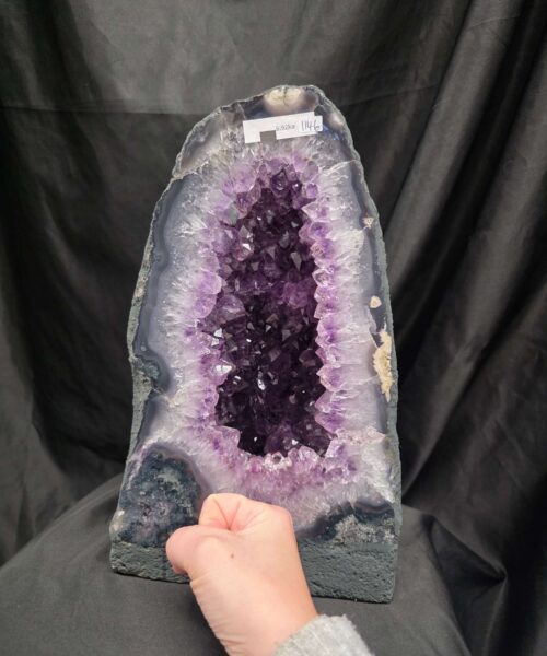 Amethyst Crystal Geode 1146 Premium Queen Grade 6.83kg H32xW19xD12cm - Image 5