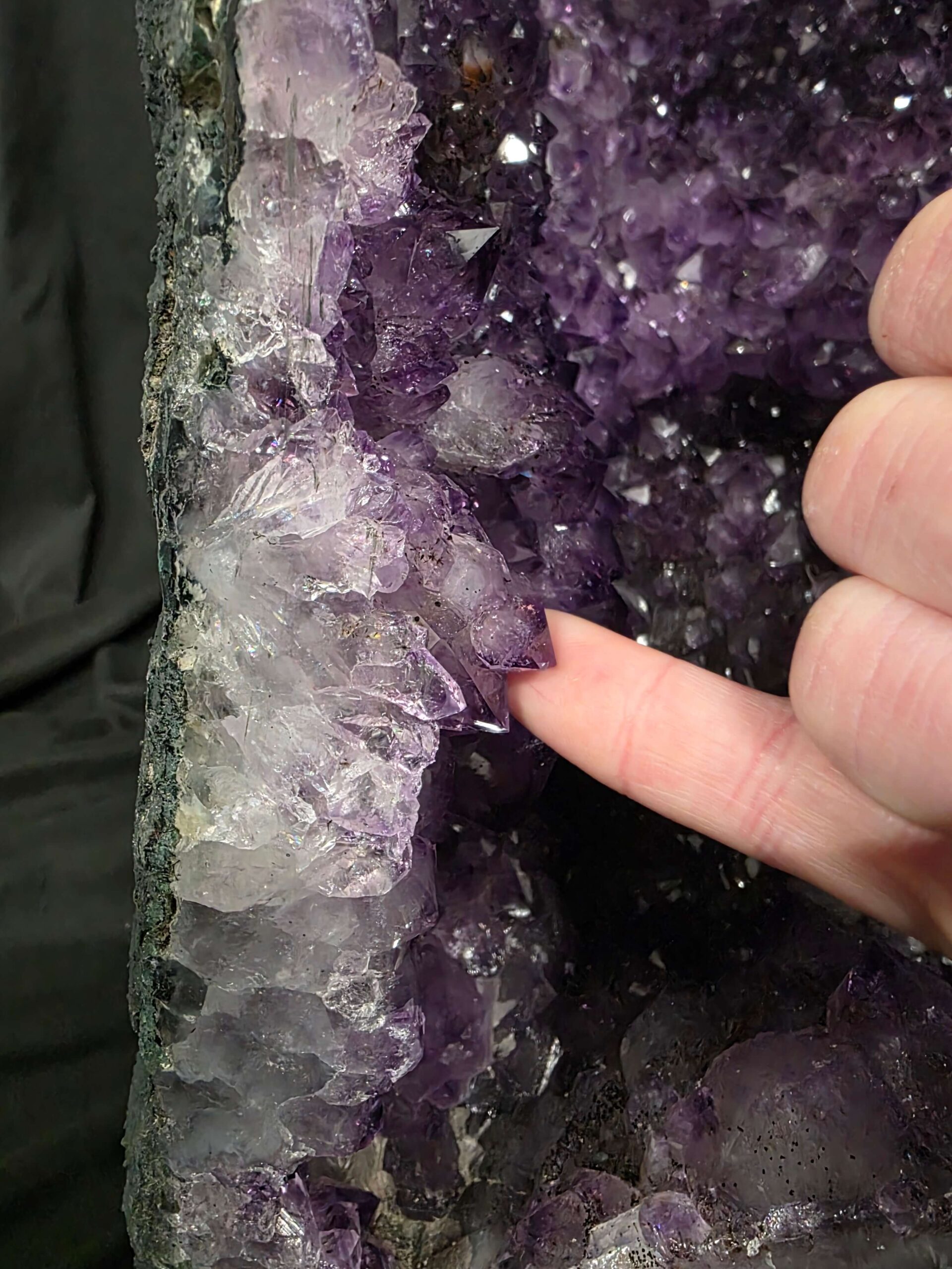 Tall Amethyst Crystal Geode 1204 Premium Queen Grade 30.92kg H52xW24xD25cm - Image 2