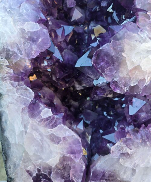 Very Tall Amethyst Crystal Geode 1215 Premium Queen Grade 134kg H109xW31xD32cm - Image 7