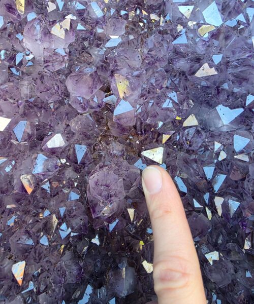 Very Tall Amethyst Crystal Geode 1223 Premium Queen Grade 76kg H120xW25xD26cm - Image 3