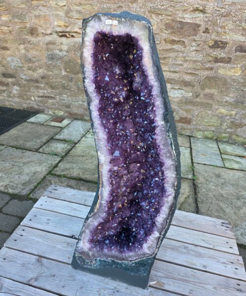 Very Tall Amethyst Crystal Geode 1224 Premium Queen Grade 108kg H104xW38xD31cm - Image 10