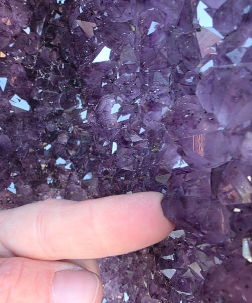 Very Tall Amethyst Crystal Geode 1225 Premium Queen Grade 120kg H110xW33xD27cm - Image 4