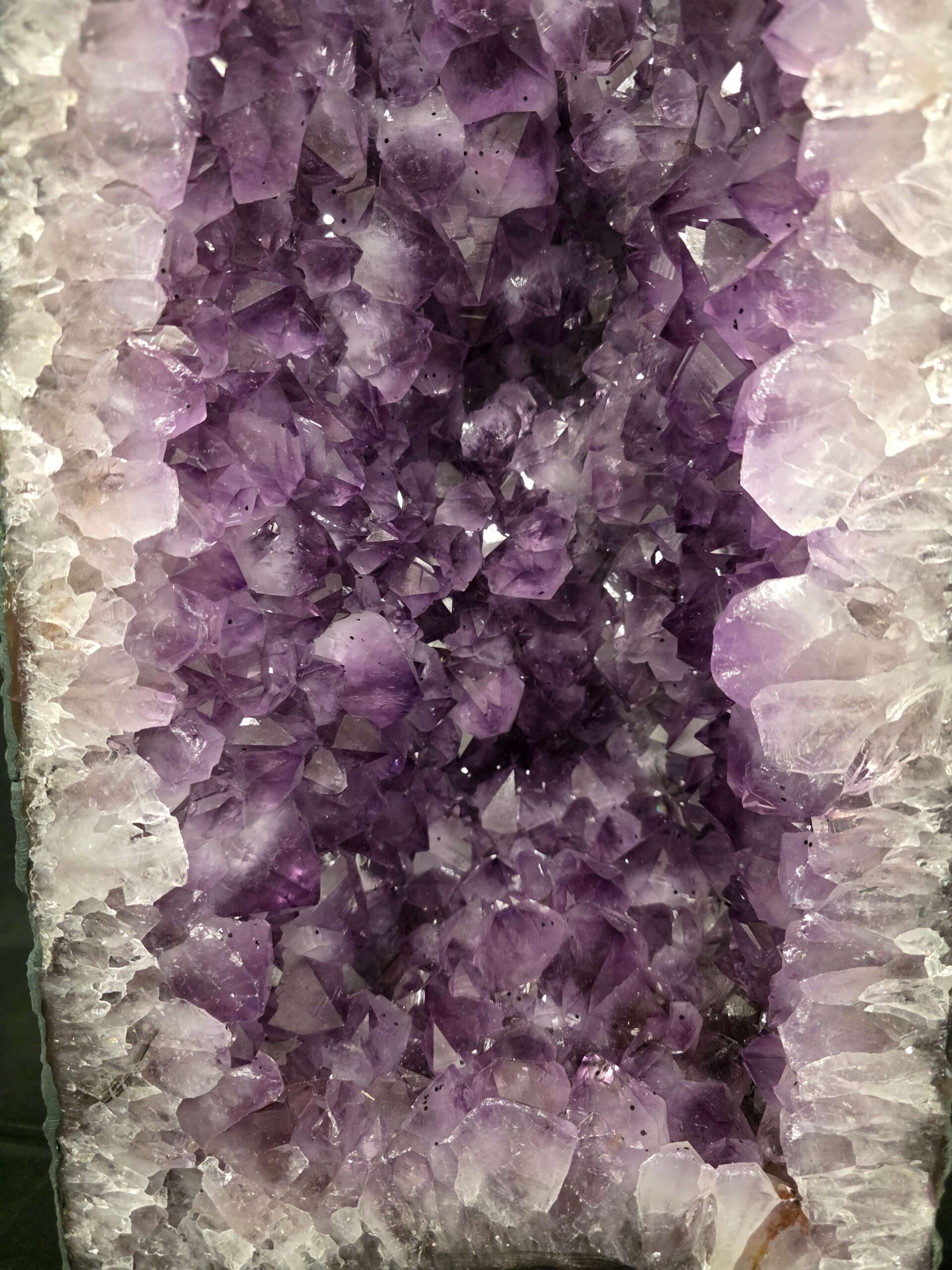 Very Tall Amethyst Crystal Geode 1229 Premium Queen Grade 60kg H80xW27xD25cm - Image 4