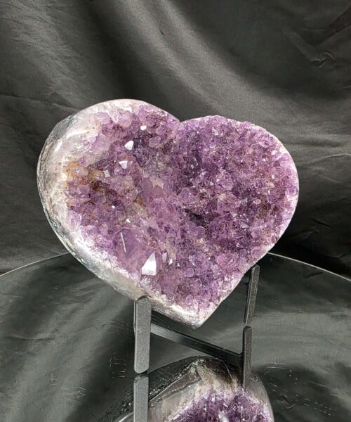 Huge Amethyst Heart on Stand 16 Purple Quartz Geode Crystal Gift 2.119g - H16xW18xD10cm - Image 8