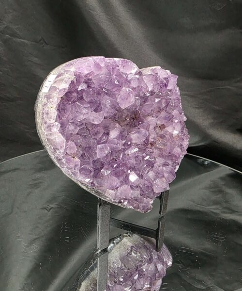 Huge Amethyst Heart on Stand 17 Purple Quartz Geode Crystal Gift 1.457g - H14xW15xD6cm - Image 9