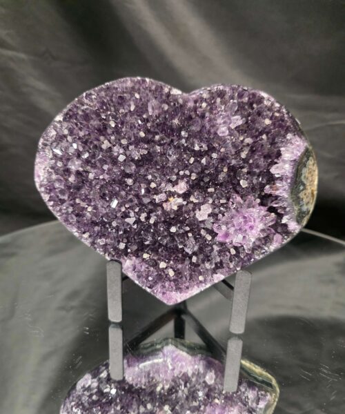 Amethyst Heart on Stand 18 Purple Quartz Geode Crystal Gift 1.044g - H13xW16xD6cm - Image 10
