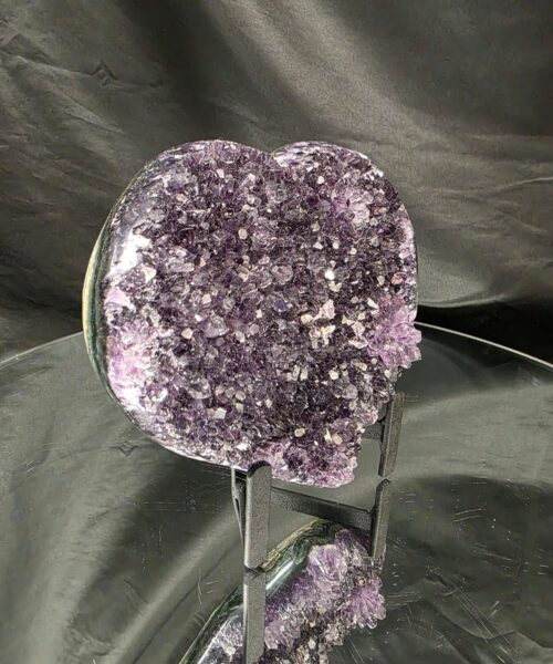 Amethyst Heart on Stand 18 Purple Quartz Geode Crystal Gift 1.044g - H13xW16xD6cm - Image 9