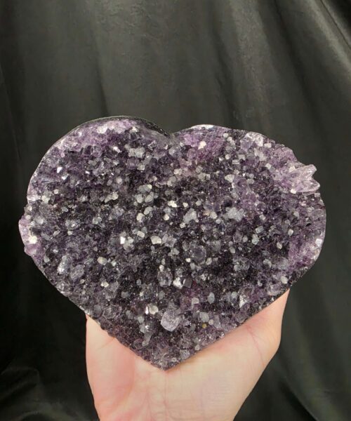 Amethyst Heart on Stand 19 Purple Quartz Geode Crystal Gift 691g - H13xW15xD6cm - Image 5