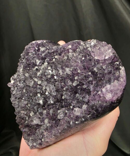 Amethyst Heart on Stand 19 Purple Quartz Geode Crystal Gift 691g - H13xW15xD6cm - Image 6