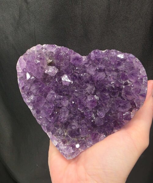 Amethyst Heart on Stand 20 Purple Quartz Geode Crystal Gift 619g - H12xW12xD6cm - Image 6